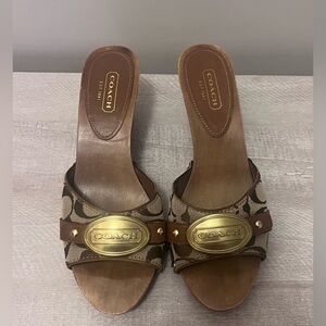 Coach Tan and Gold Shoes